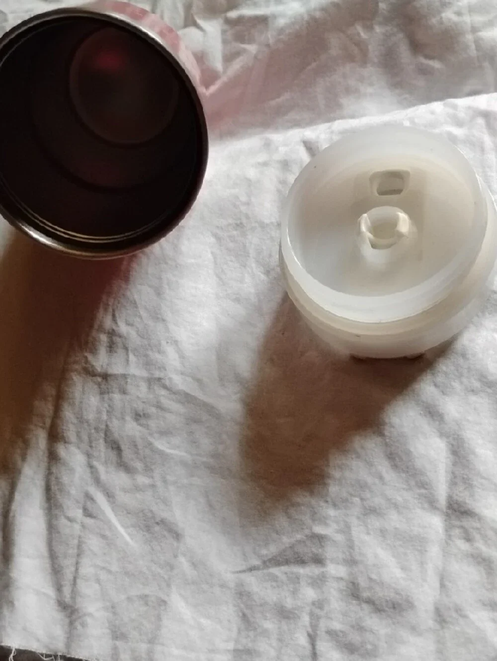 Stanley*Starbucks Pink Insulated Bottle Lid - Picture 4 of 6